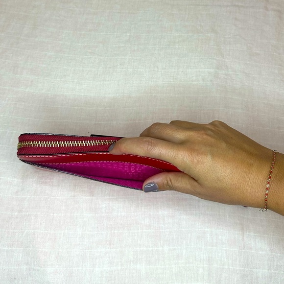 87% off! Never Used! Kate Spade Morgan Large accordion full zip wallet - Picture 4 of 7